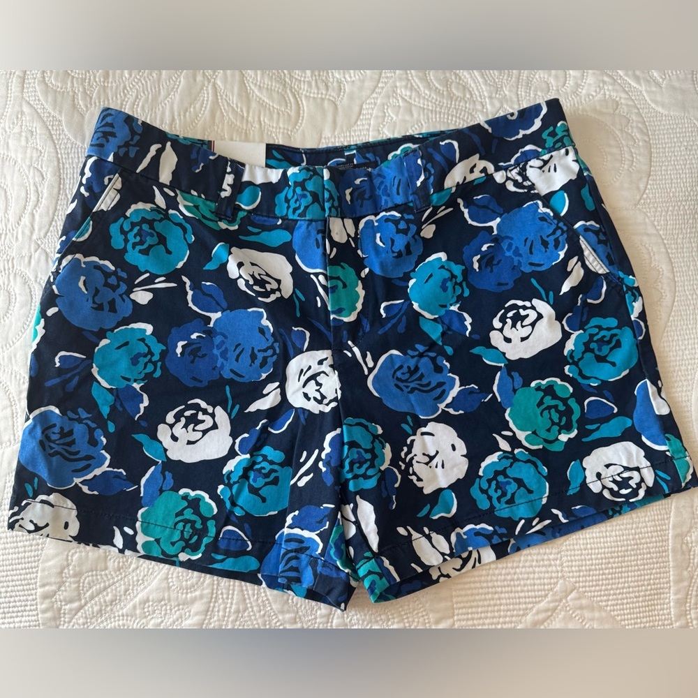 Tommy Hilfiger Navy and Teal Floral Women's Shorts NWT Size 10